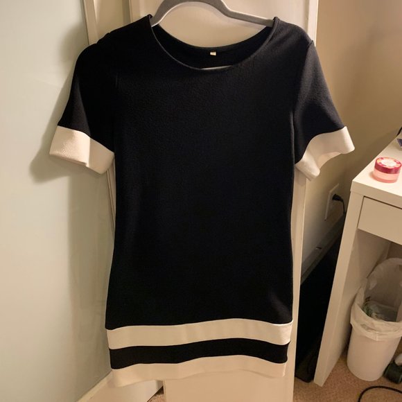 Black Shift Dress Size S - Picture 1 of 2